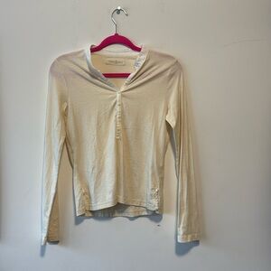 Imogene + Willie The Vintage Henley Cream Long Sleeve Shirt in Size XS